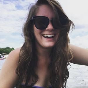 Meet your Posher, Lauren